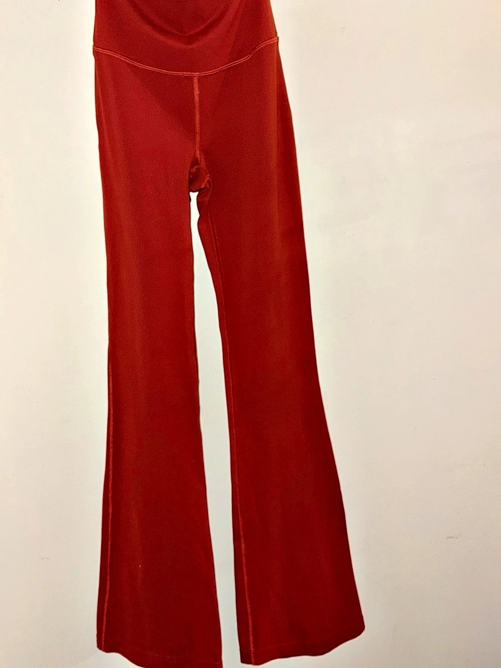 Lululemon Groove Super High Rise Flared Pants Size 2 Terracotta Red 32.5 Inseam